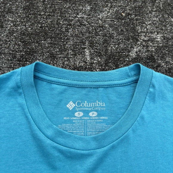 Columbia Performance Fishing Gear PFG T-shirt Size Small Blue Color - Picture 5 of 5